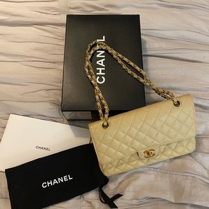 Authentic Chanel Vintage (late 1990s) Small Double Flap Purse in Cream